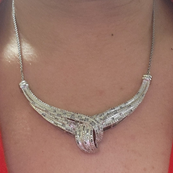 1CTTW Genuine Diamonds Rhodium over Brass Necklace NWOT RETAILED FOR $719.99